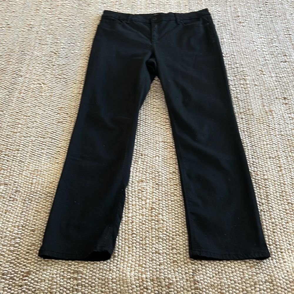 Chico’s So lifting/So slimming straight leg jeans.          Chico’s size 2